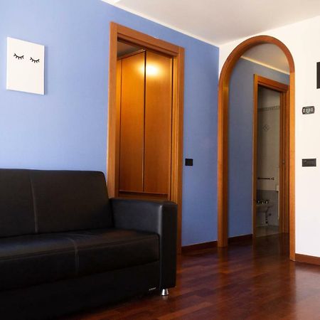 Apartamento Corso San Gottardo - Darsena Flat Milán Exterior foto